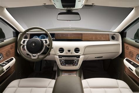 rolls royce hermes interior.